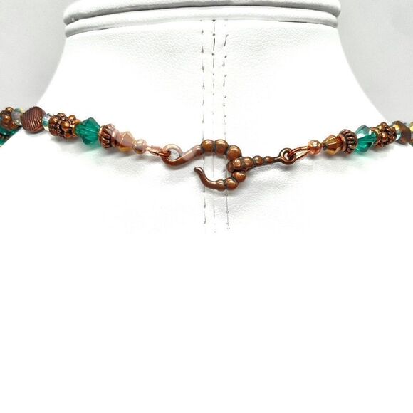 🍍3/$15🍍 Bronzed Crystal Bead Necklace - Picture 3 of 3